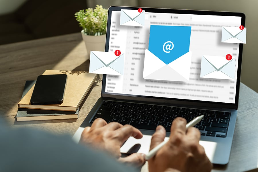 ایمیل مارکتینگ: چگونه با یک ایمیل، فروش خود را افزایش دهیم؟