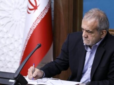 رئیس‌جمهور خواستار توقف هرگونه اقدام در حوزه فروش اینترنتی دارو بدون نظر وزارت بهداشت شد