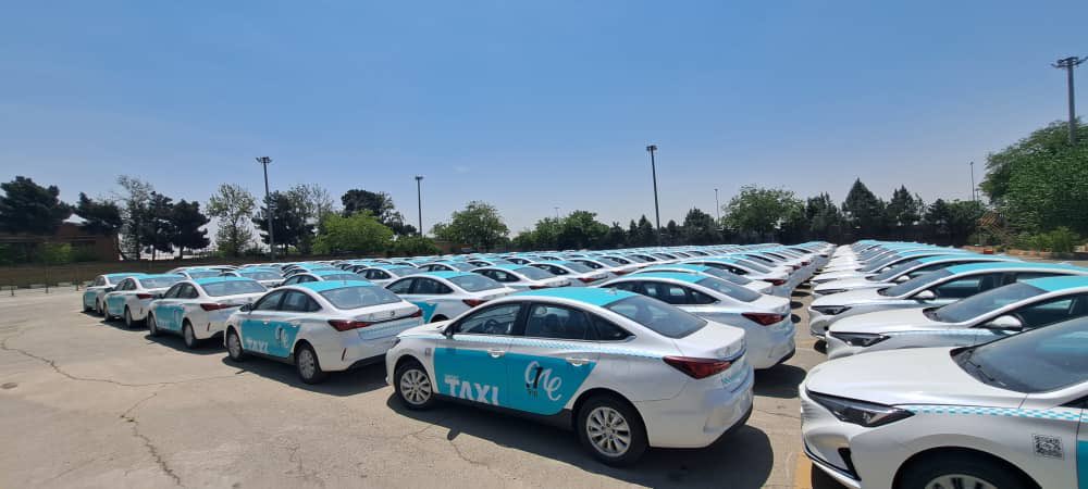 کرج، اصفهان و تهران میزبان تاکسیهای اینترنتی «داتوان» میشوند