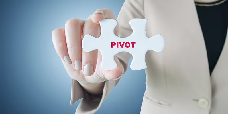 Pivot در استارتاپ چیست و چه زمانی باید انجام شود؟