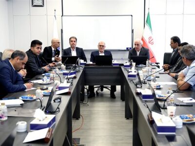 بخش خصوصی باید میدان‌دار بازآفرینی کشور پس از جنگ باشد