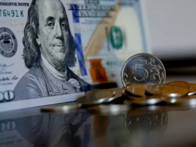 مهم‌ترین علت آسیب‌پذیری بازار سرمایه ایران وابستگی شدید آن به نرخ دلار آزاد است