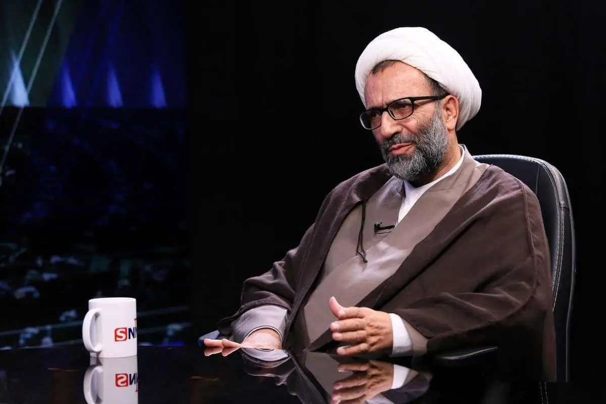گویا وزیر ارتباطات هنگام حمله سایبری به بانک‌ها در حال ماست خوردن بوده است