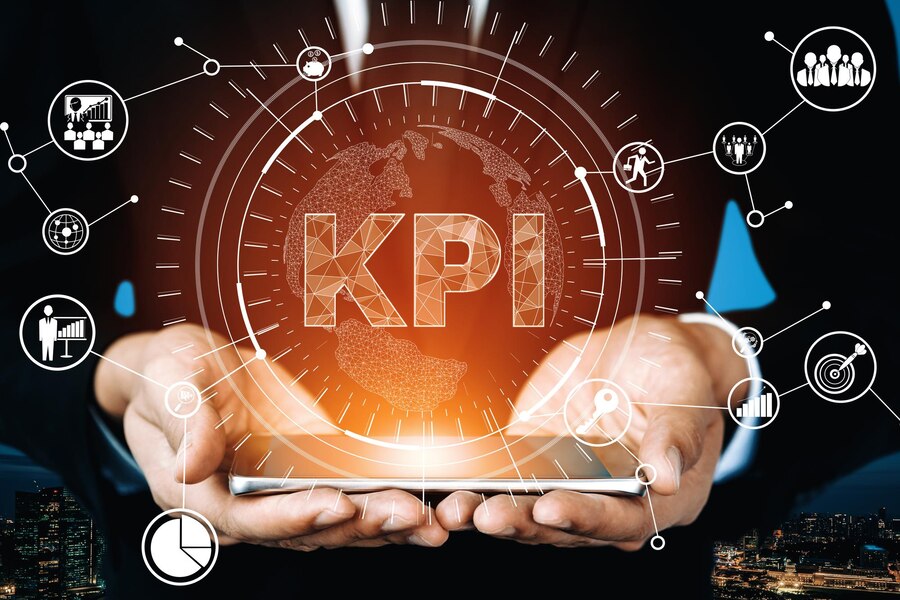 انتخاب و تعریف KPIهای مؤثر برای سنجش عملکرد در استارتاپ‌ها