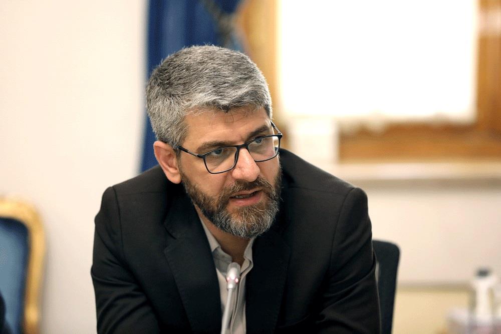 بیش از ۵ هزار مدرسه کشور به شبکه فیبرنوری متصل شدند
