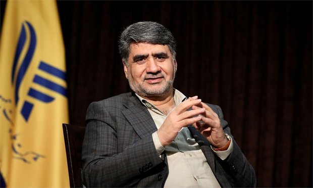 ستاد راهبری فضای مجازی از نظر قانونی نمی‌تواند مصوبه رفع فیلترینگ صادر کند