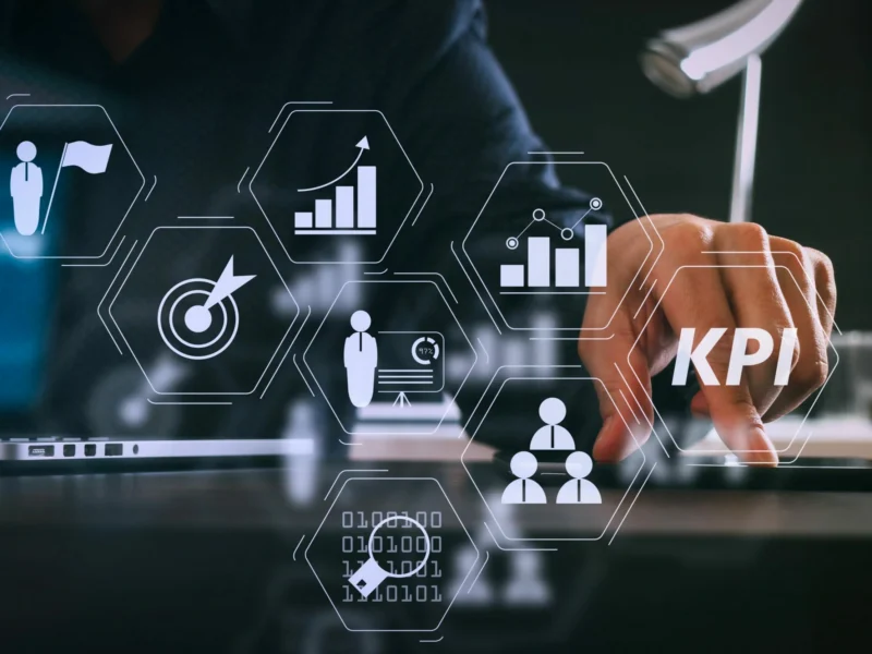 چگونه با رصد KPIهای کلیدی، مسیر رشد استارتاپ را بهینه کنیم؟
