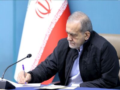 دستور رئیس‌جمهور به دستگاه‌های اجرایی درباره دورکاری و اجرای طرح «روز بدون خودرو» ابلاغ شد