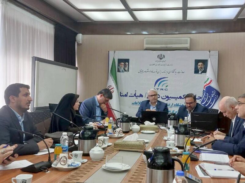 بومی‌سازی و توسعه کاربردهای هوش مصنوعی در برنامه راهبردی پژوهشگاه ارتباطات قرار گرفت